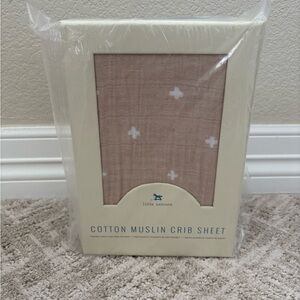 Little Unicorn Cotton Muslin Crib Sheet NWT